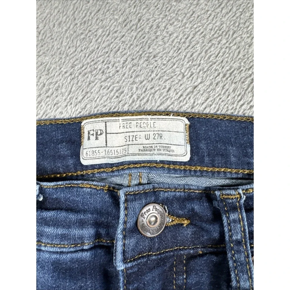 Free People Women's Distressed Knee‎ Denim Skinny Jeans Medium Wash Size W 27R